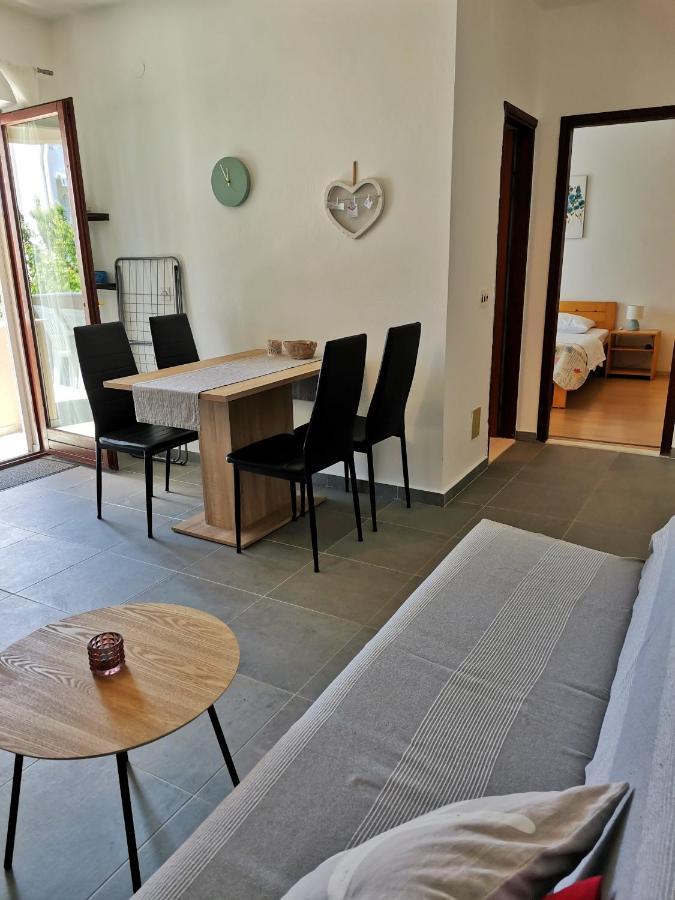 Apartment Hramina Murter Exteriér fotografie